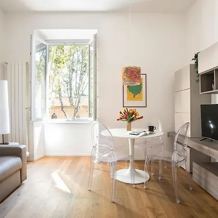 아파트 Court Loft *