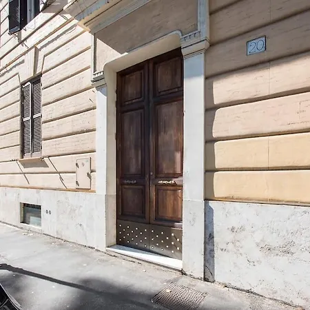 Pied-A-Roma Apartment